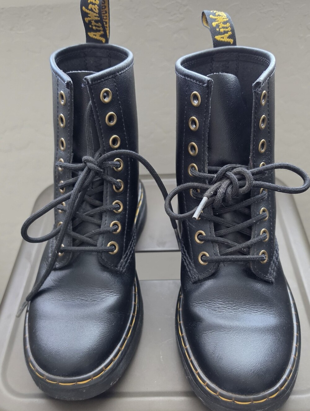 Dr. Martens Zavala 8-Eye Combat Boots Black Leather Women’s 5 / Youth Kids 3Y EU